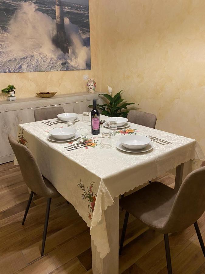 Appartement Casa La Scivola à Catane Extérieur photo
