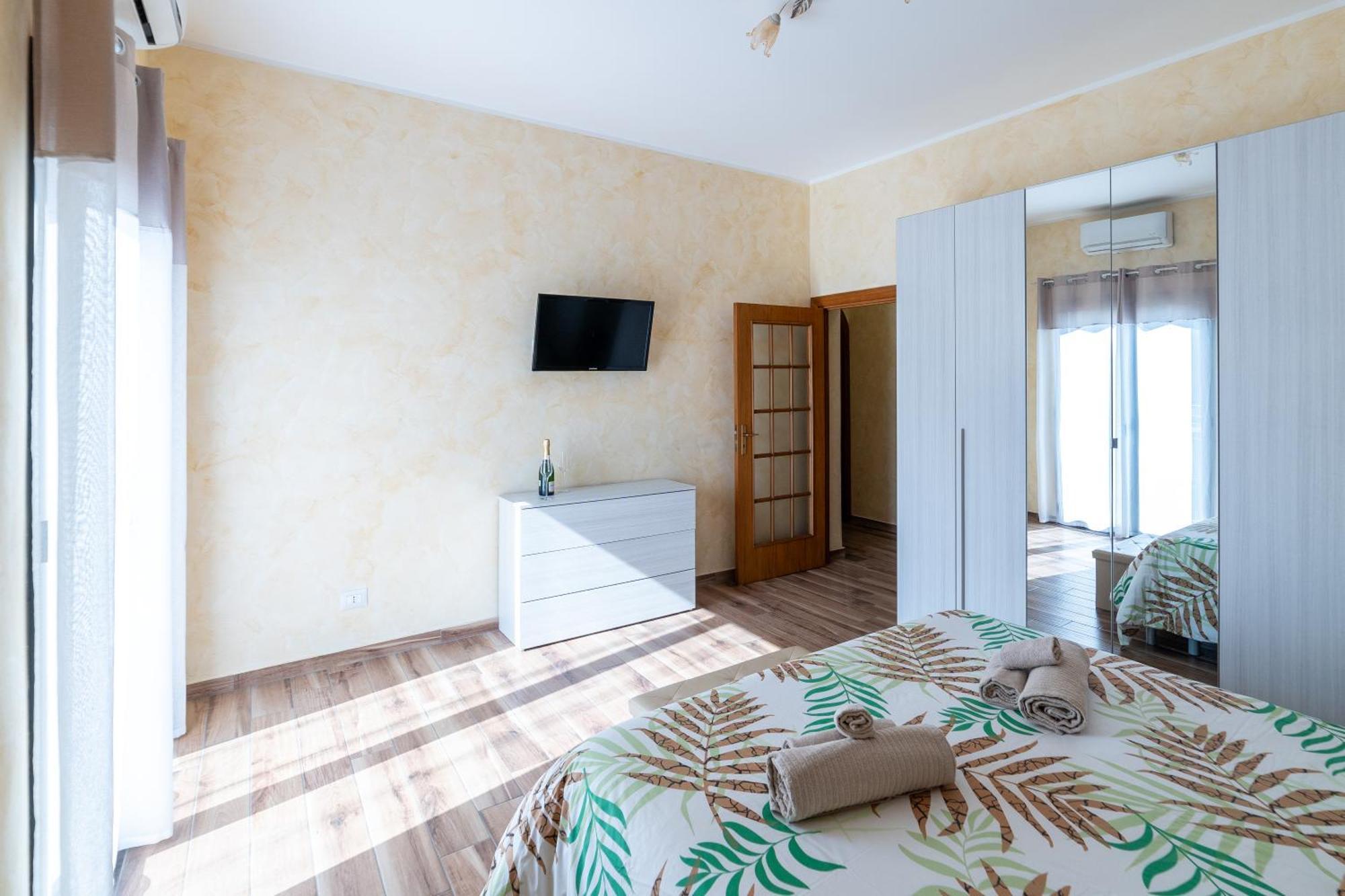 Appartement Casa La Scivola à Catane Extérieur photo