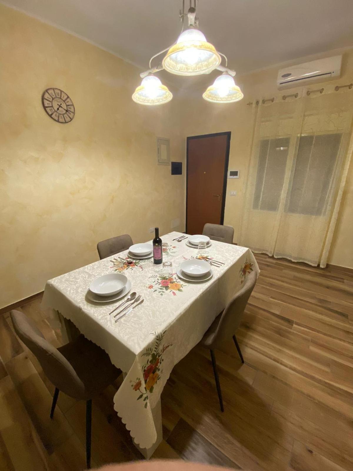 Appartement Casa La Scivola à Catane Chambre photo